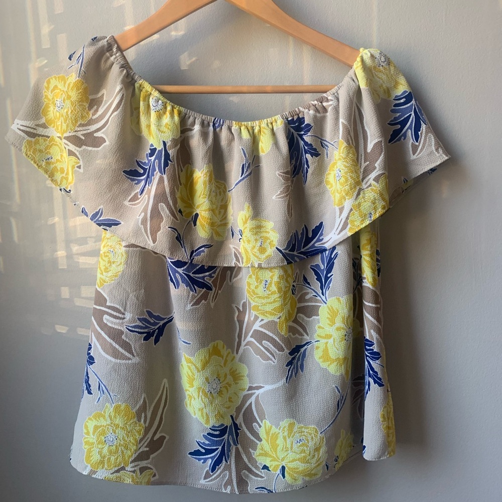 Chic Off-Shoulder Floral Blouse